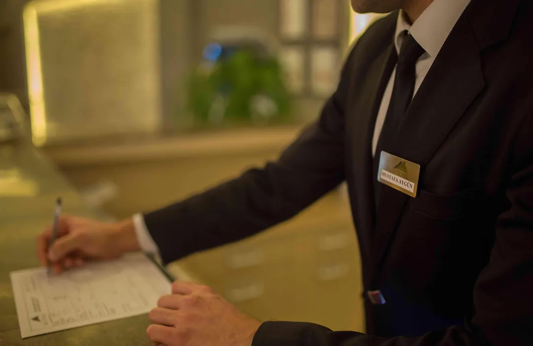 Hilly Hotel-1